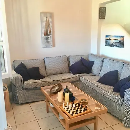 Hébergement de vacances Maisonette Pool